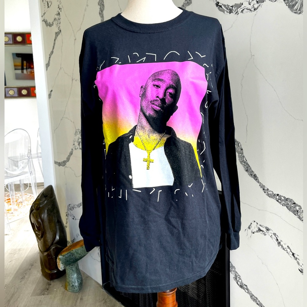 NWT Tupac 2Pac long sleeve graphic tee